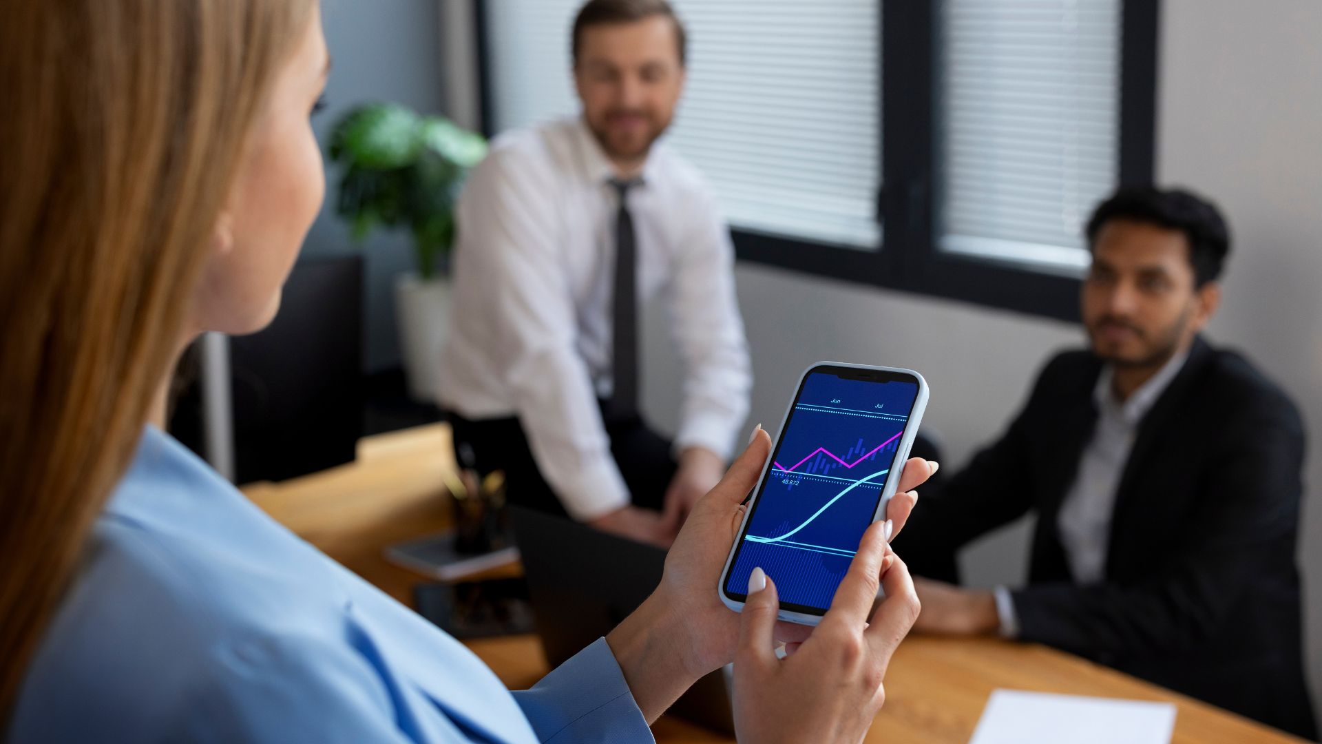The-Power-of-Mobile-Apps-Transforming-Business-Operations